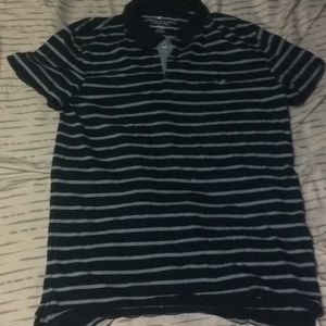An American Eagle collard shirt